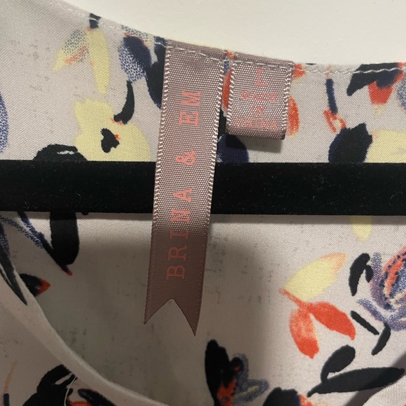 Floral Print Women's Blouse - Cream and Orange - Picture 3 of 4